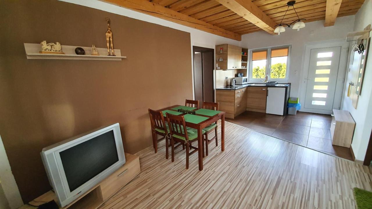 Ubytovanie Saska Veľký Slavkov Exterior foto